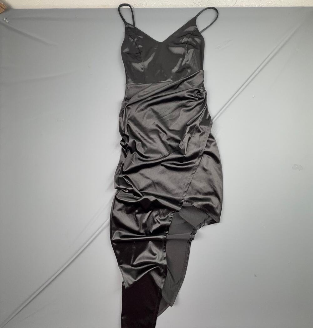 Liz & Sara Black Satin Ruched Asymmetrical Maxi Dress S Y2K Formal Slit